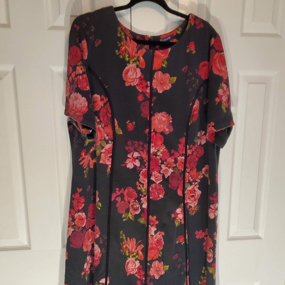 NEW Roaman's Black Strawberry Floral Print Piped Accent Dress SS Zip 24W - Picture 3 of 10
